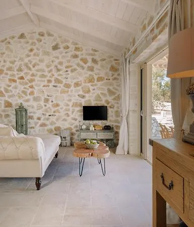 Villa Sappho Magaziá